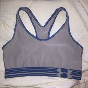 🌺 Under Armour Sports Bra 🌺